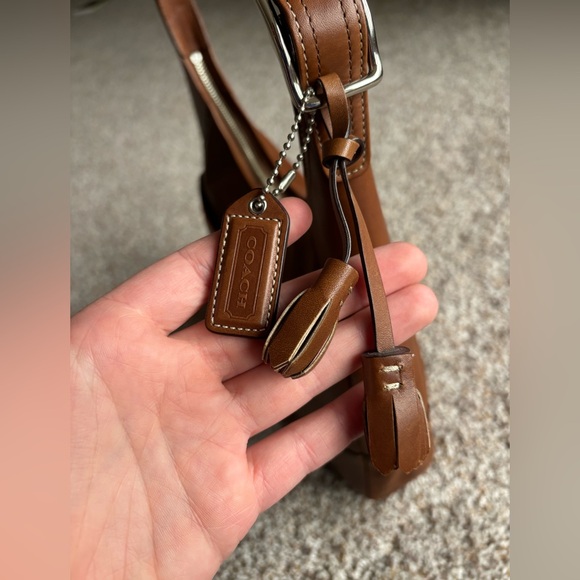 Vintage Coach Hamilton Hobo Bag - Great Condition - Picture 4 of 16